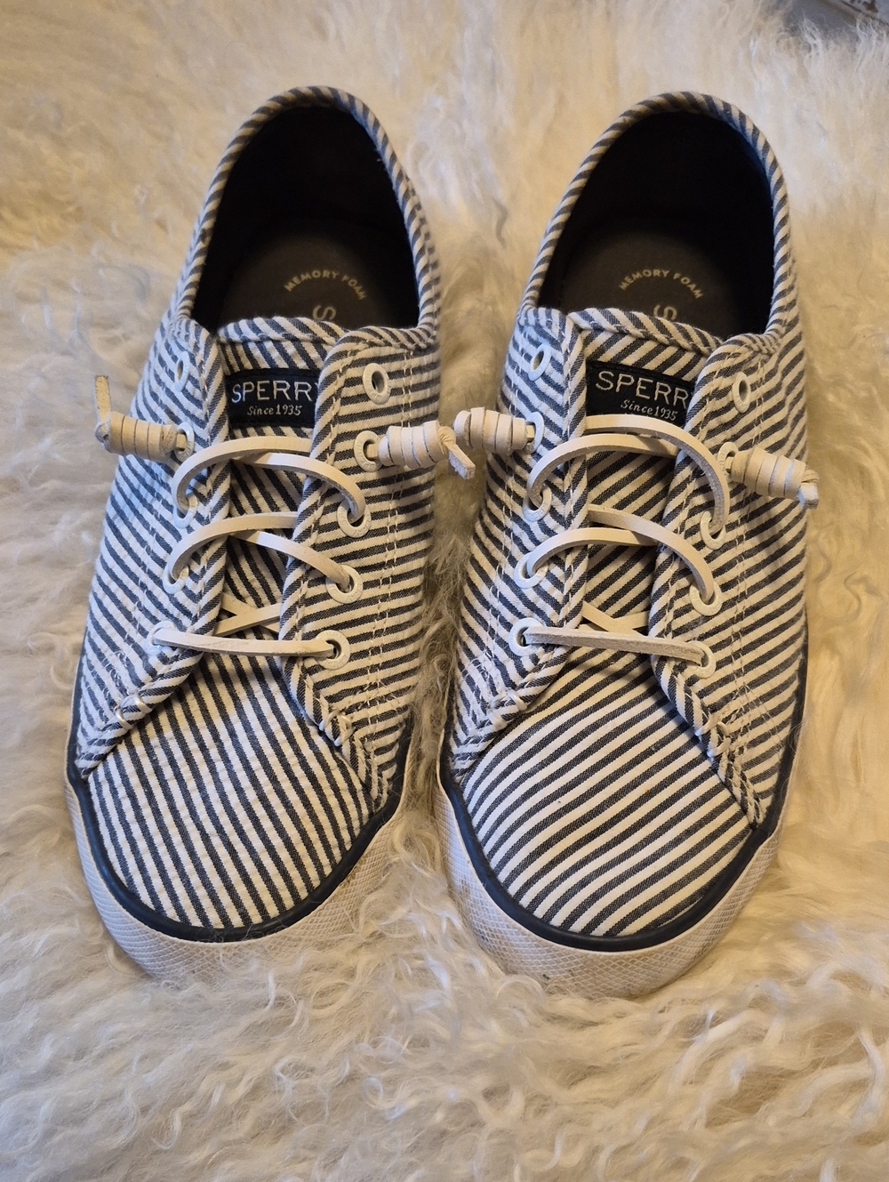 Sperry Top-sider Navy and White Striped Canvas Sneakers